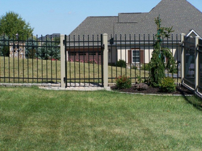 Aluminum Fence With Vinyl Posts DutchwayDutchway