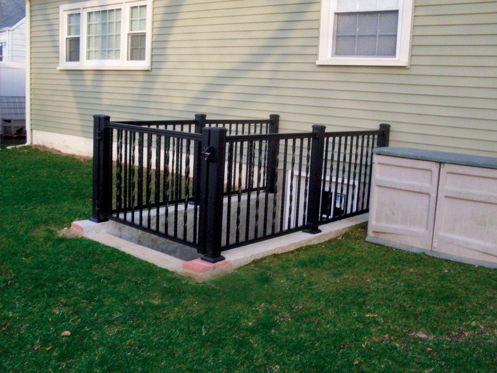 Aluminum Fencing