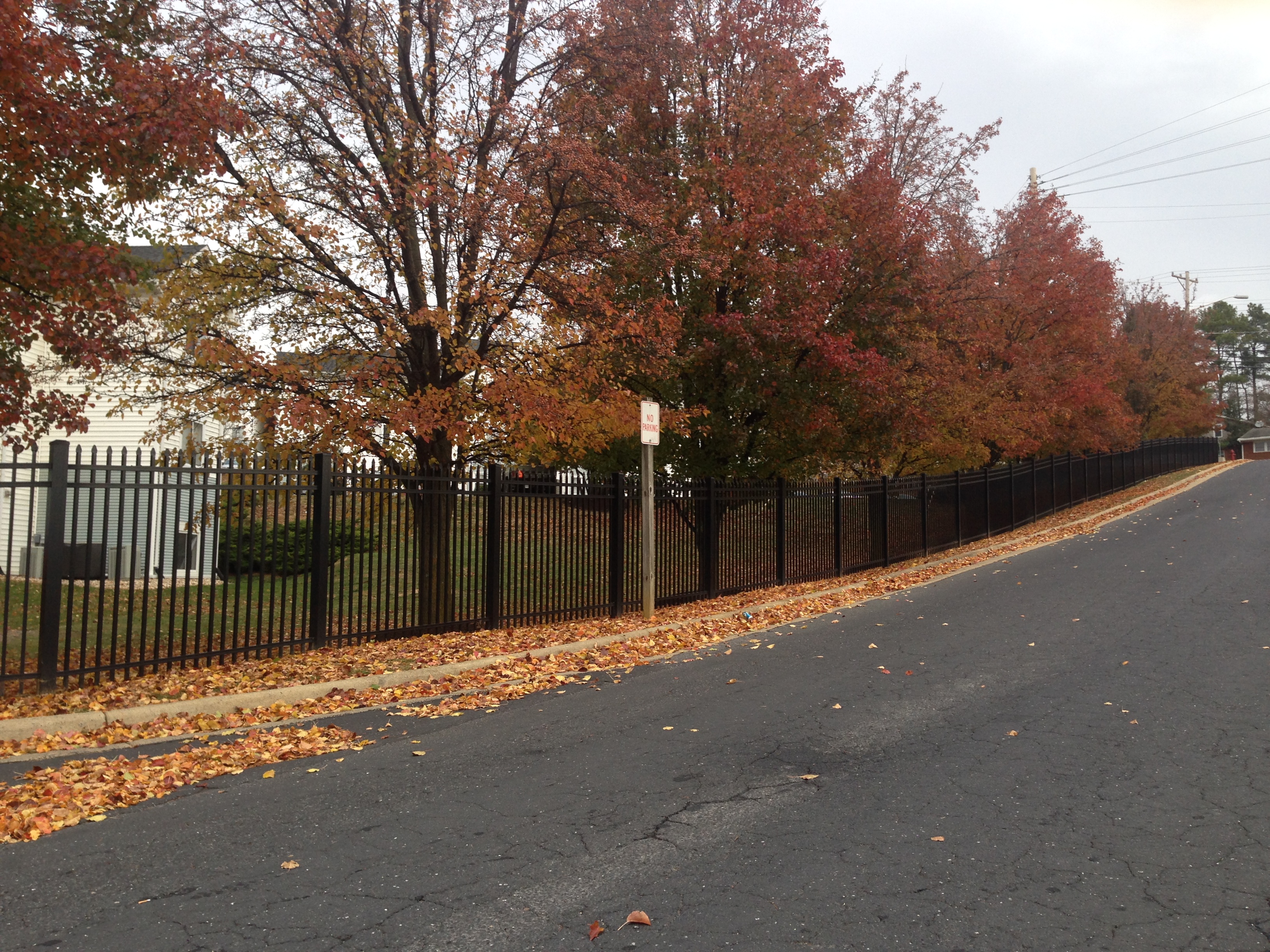 aluminum fence