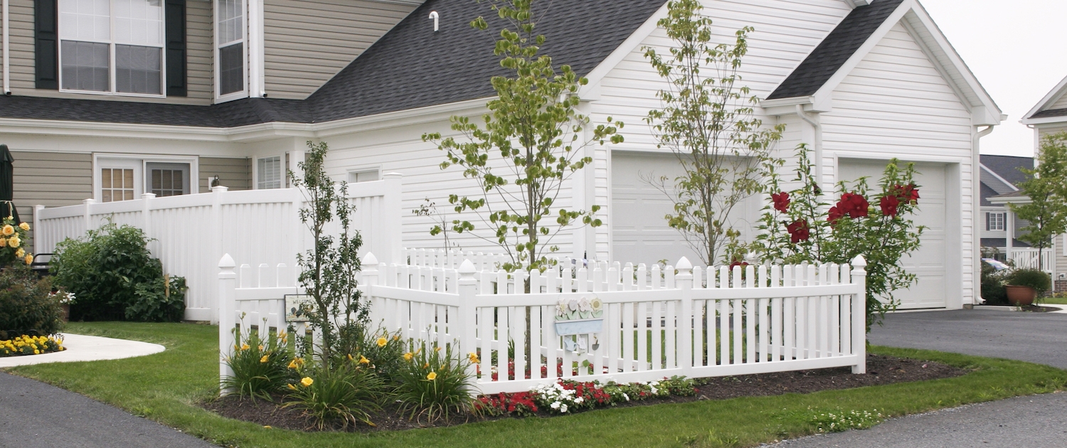 picket and yard fence